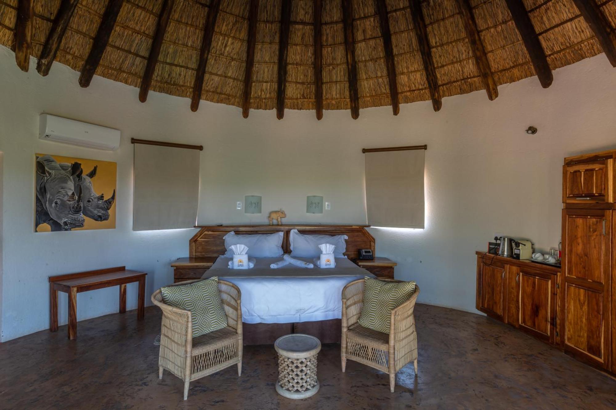 Mopane Bush Lodge Linton Exterior photo